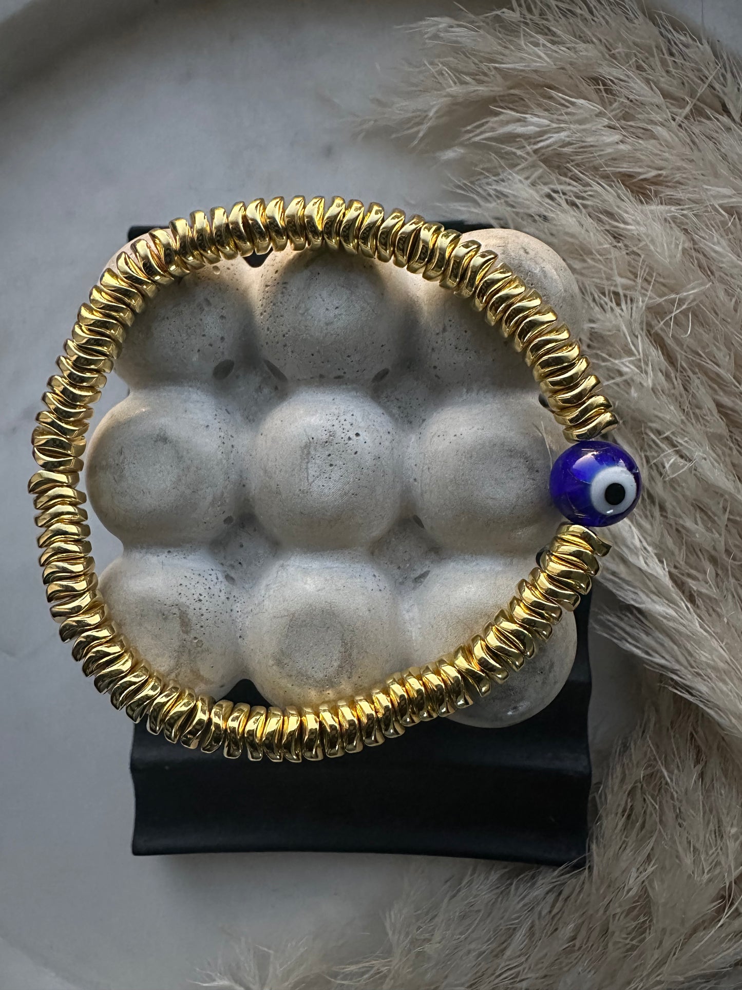 Hematite wavy evil eye 🧿