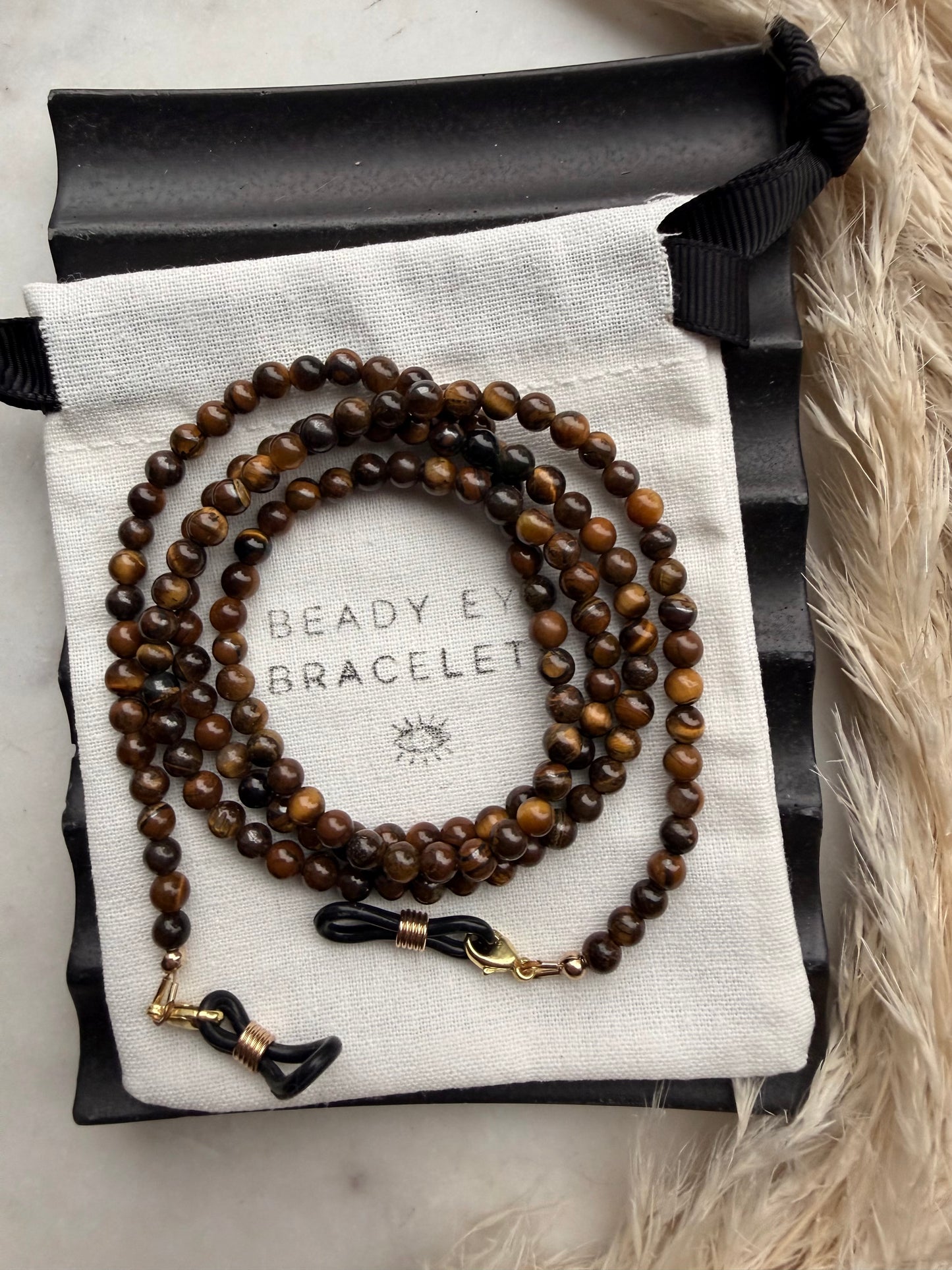 Gemstone sunglasses chain