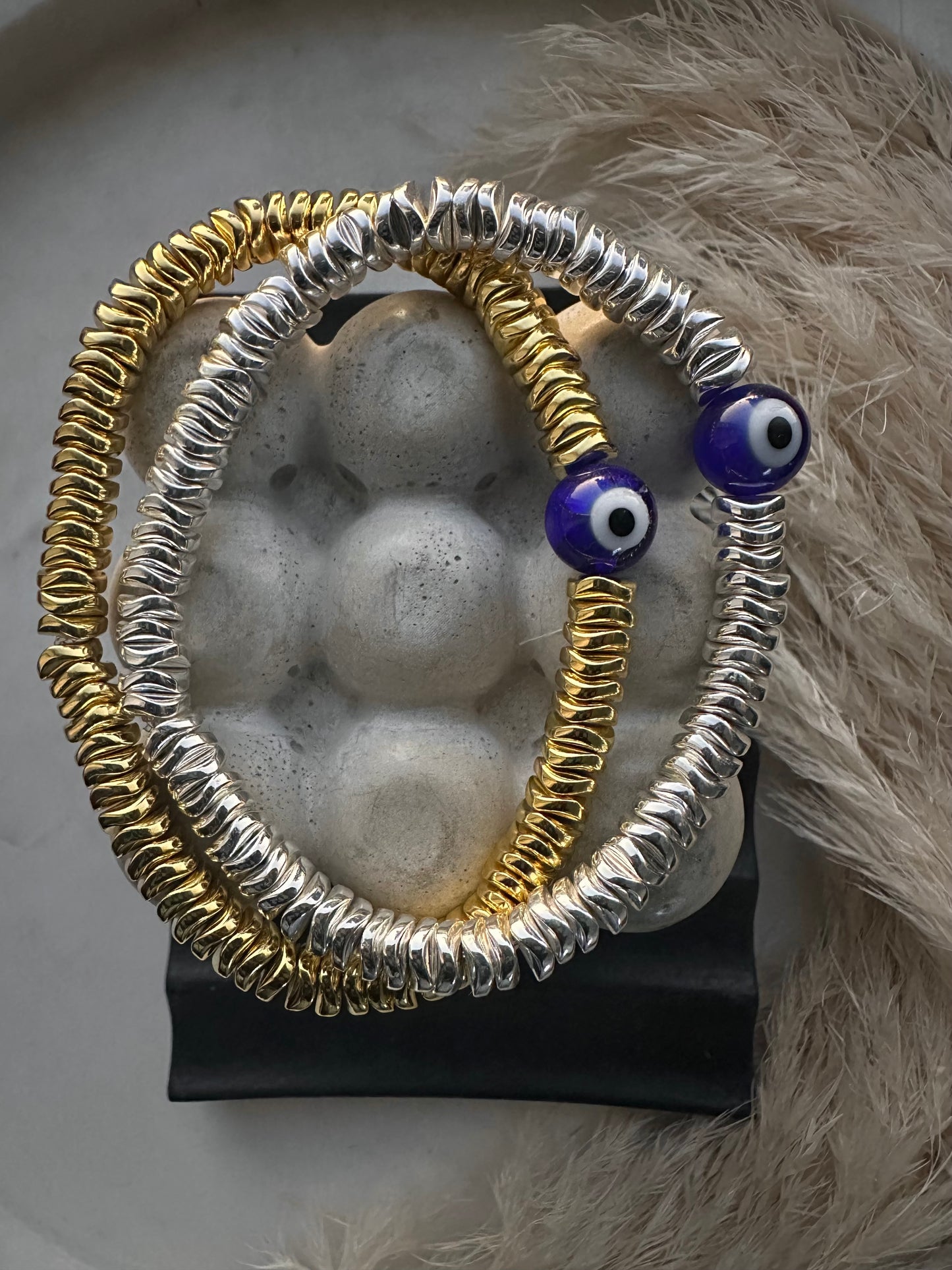 Hematite wavy evil eye 🧿