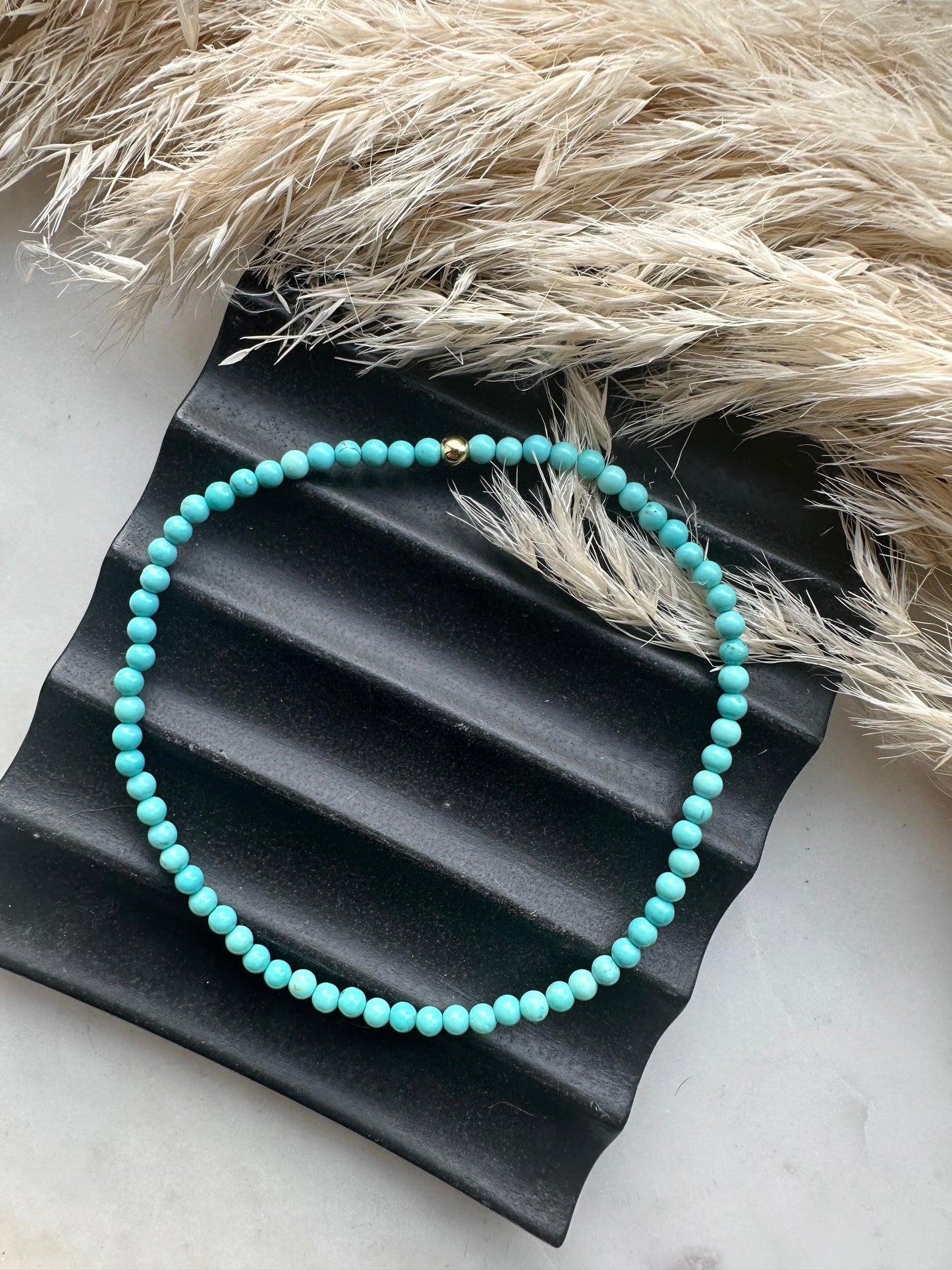 Beach Vibes - turquoise anklet 🐚