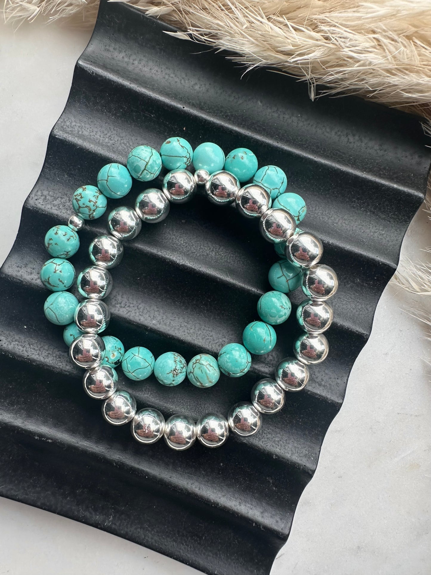 Statement colours