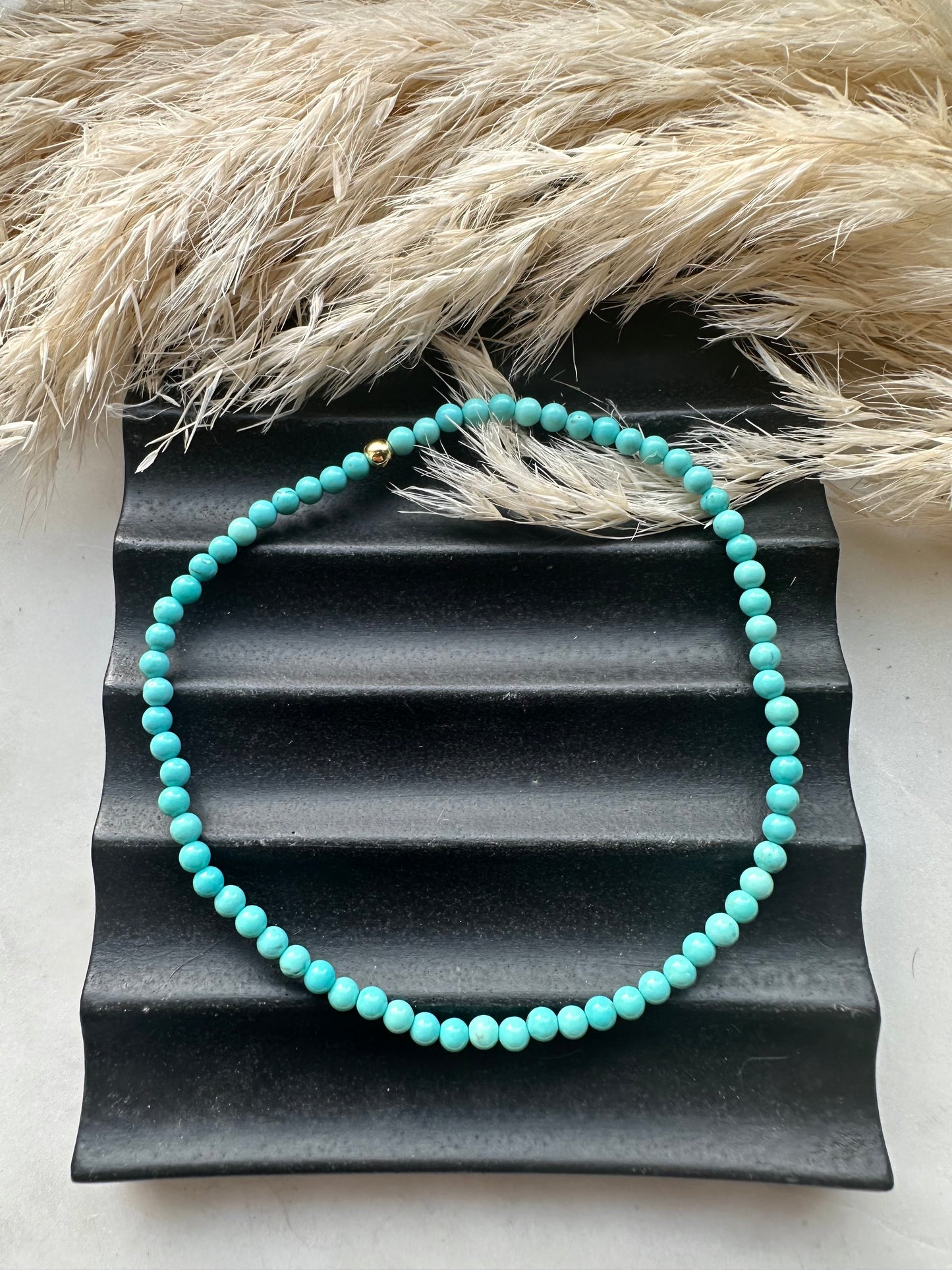 Beach Vibes - turquoise anklet 🐚