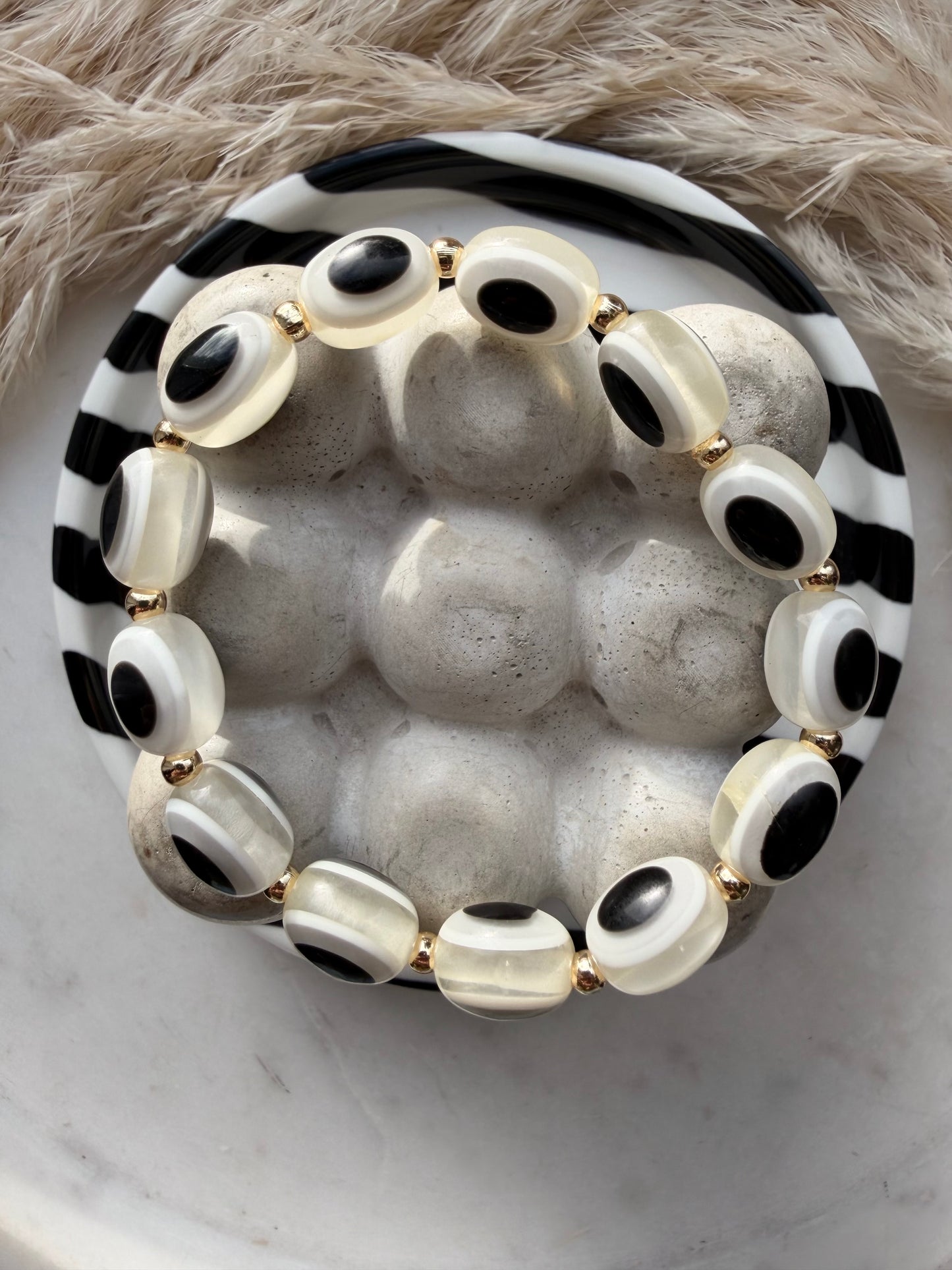 Luxe Oval Evil Eyes