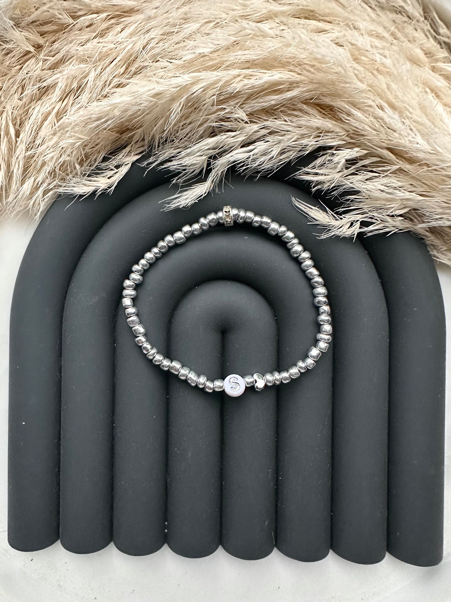 Heart letter seed bead