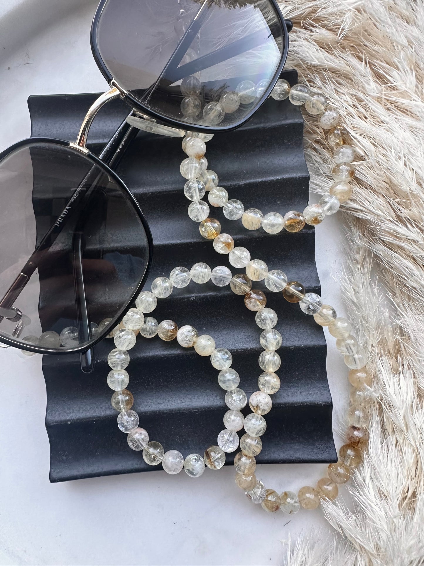 Gemstone sunglasses chain