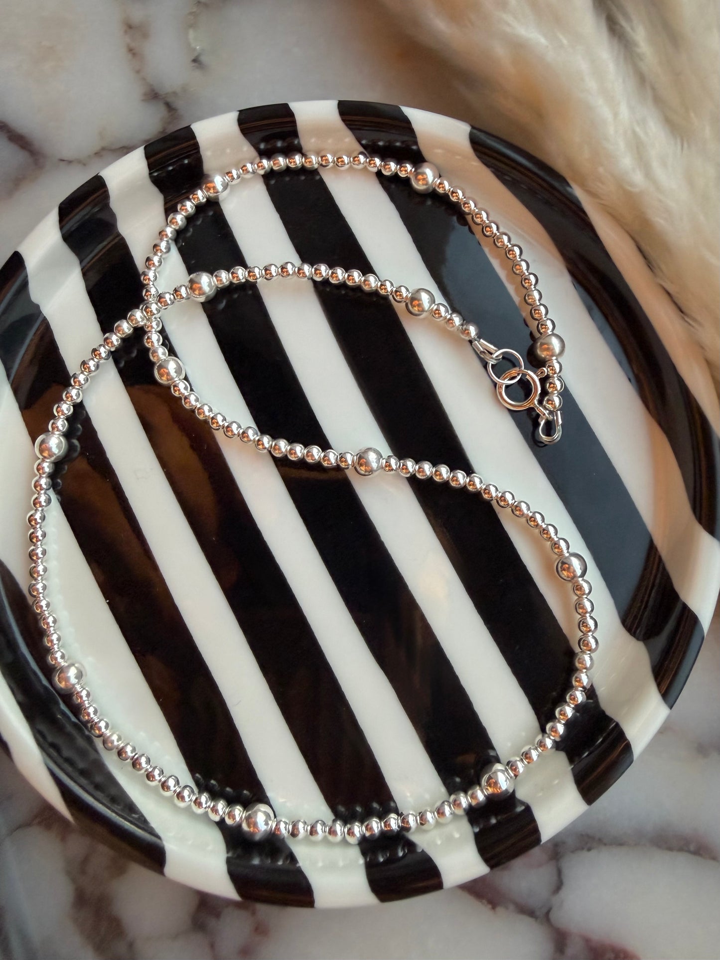 The Satellite necklace