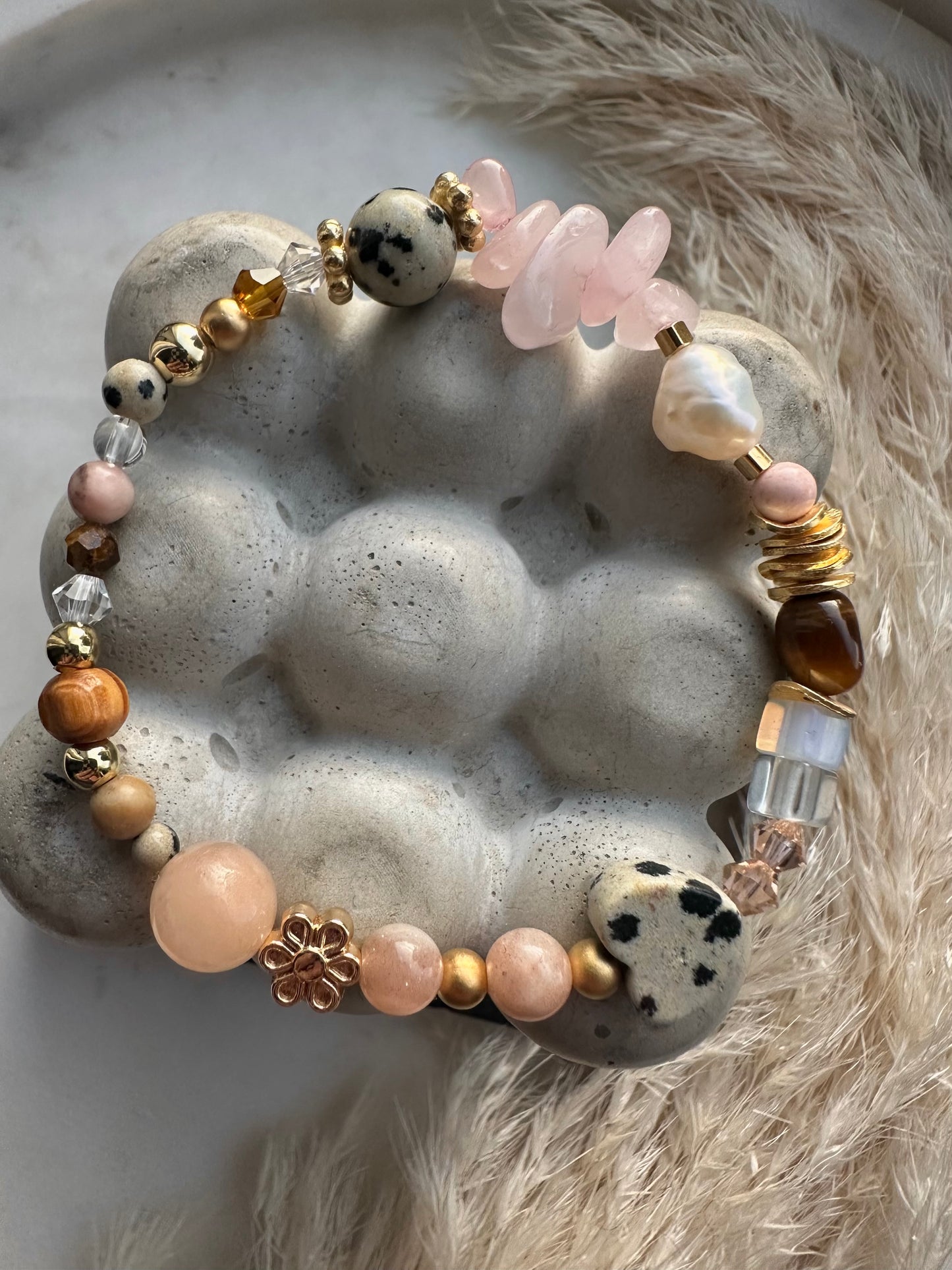 Neutral beaded mix bracelet