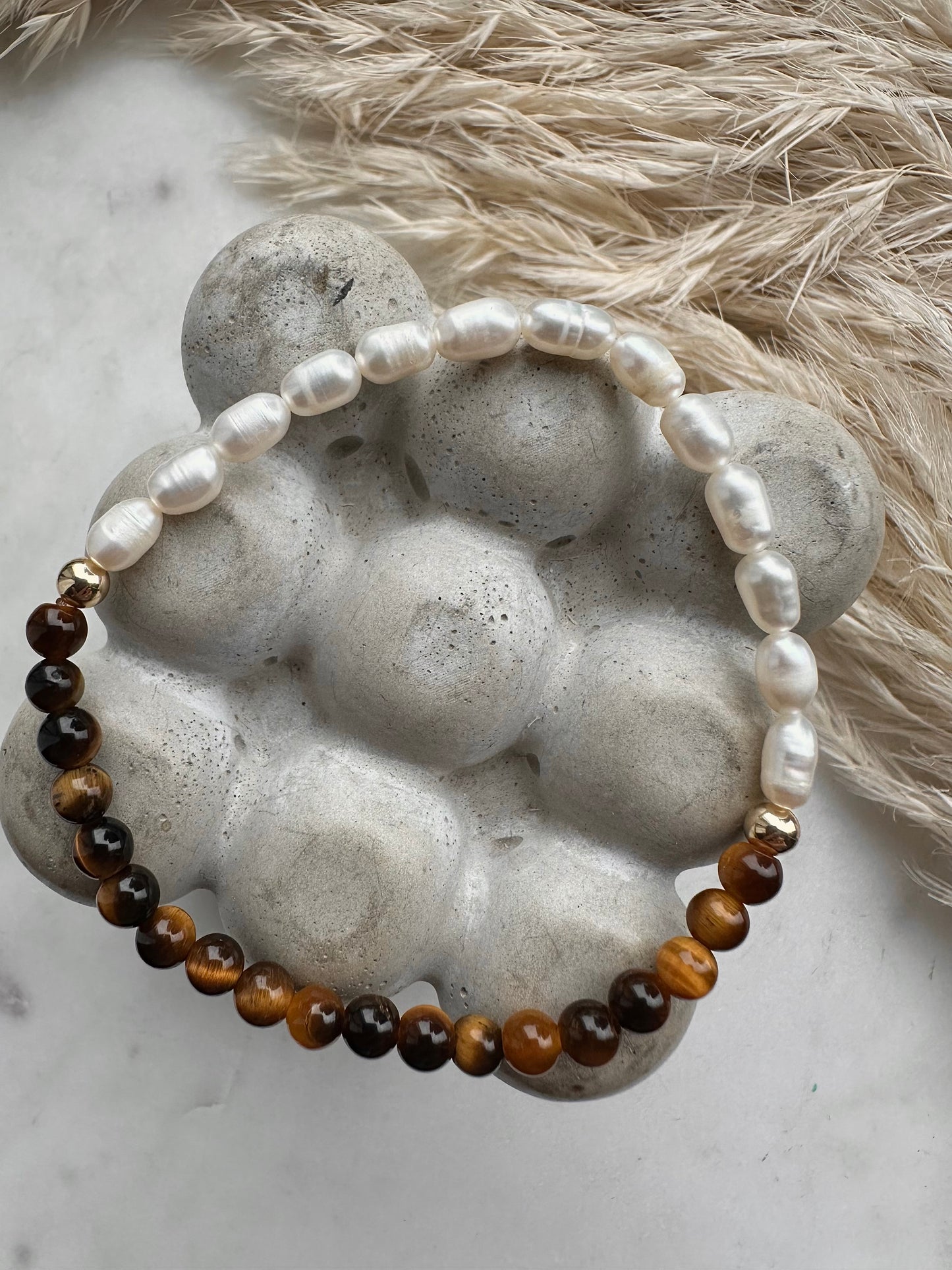 Tigers eye & freshwater pearls