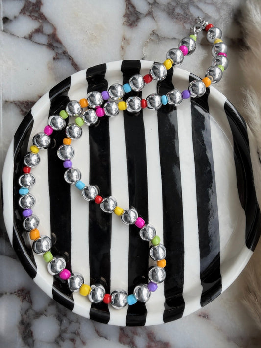 The Confetti necklace