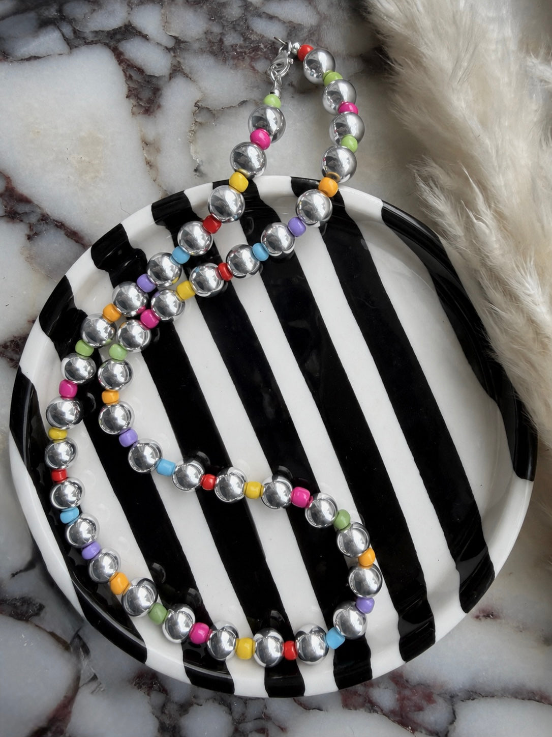 The Confetti necklace