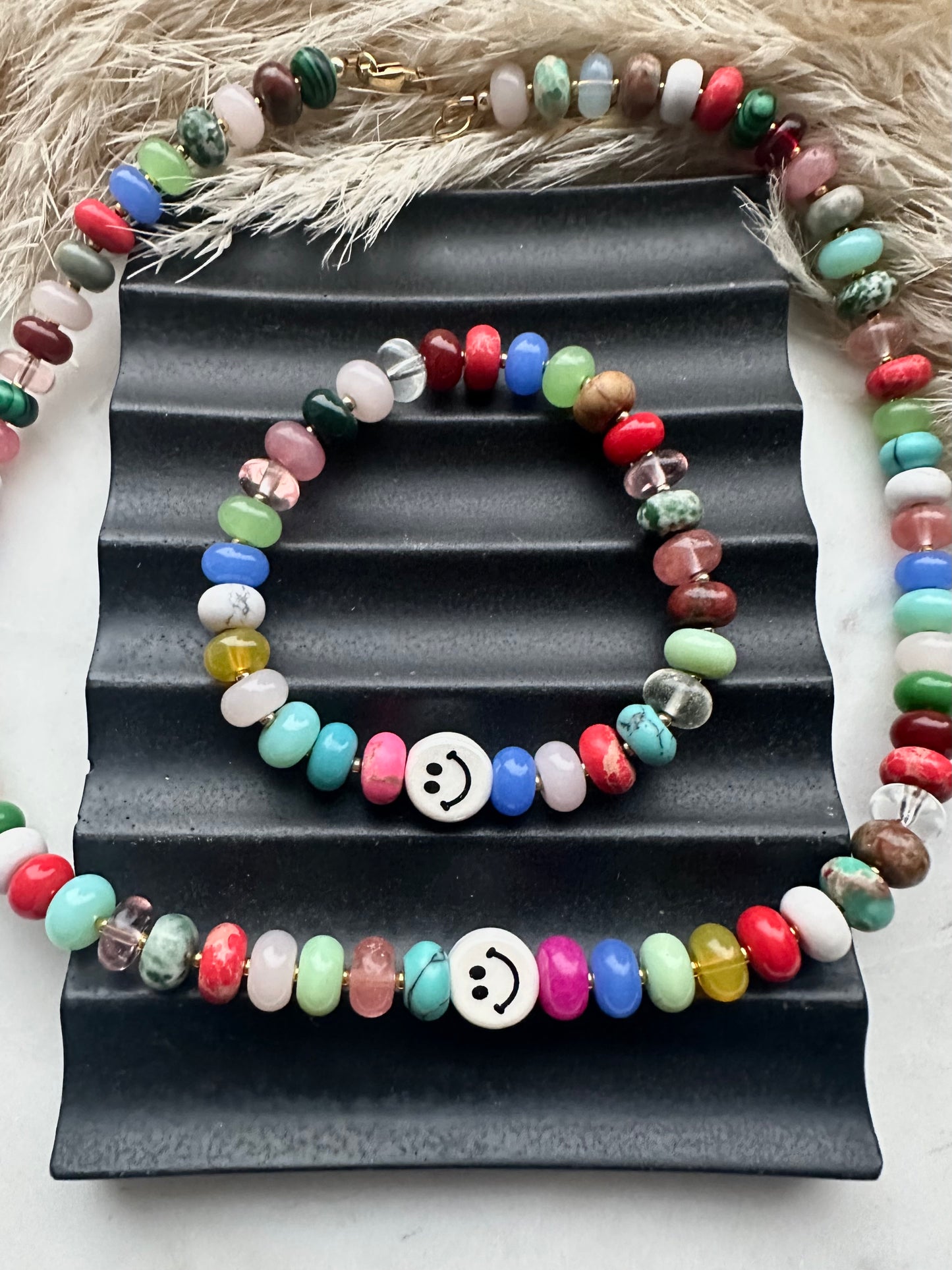 Rainbow smileys necklace