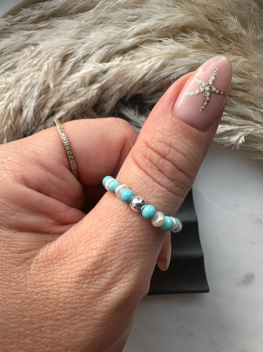 Beach Vibes - turquoise & pearl ring 🐚