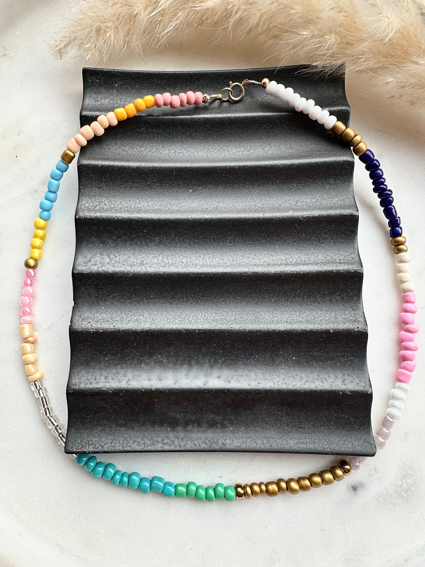 Multicoloured seed bead necklace