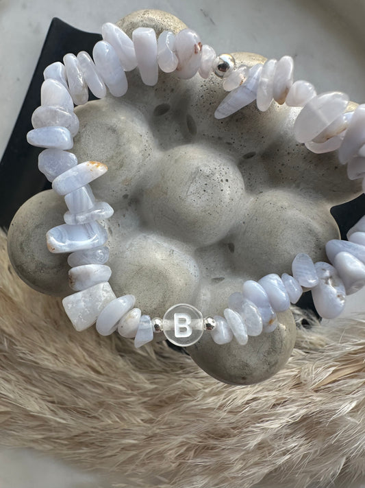 Compact luxe crystal chip bracelet